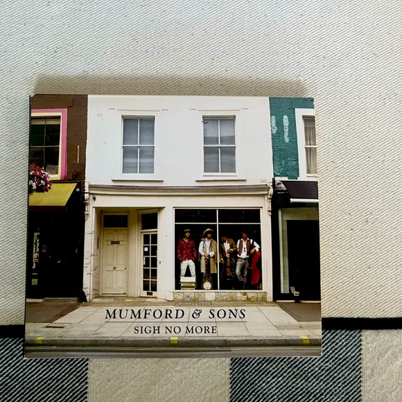 Mumford and Sons Sigh No More - Picture 1 of 6